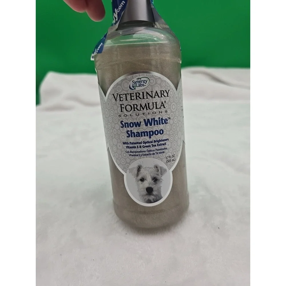 Veterinary Formula Snow White Shampoo for Dogs Cats Optical Brighteners 17oz